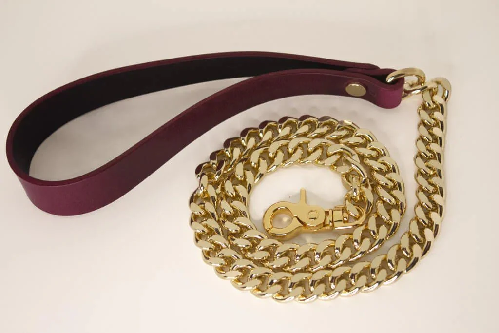 Nova Collar + Leash in Bordeaux - Image 8